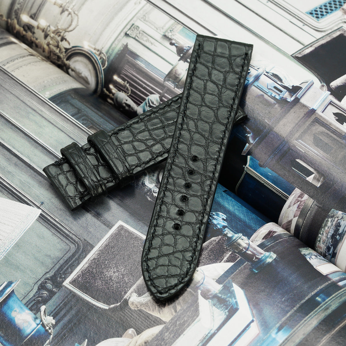 Curea de Ceas din Piele de Aligator, Solzi Rotunzi, Negru Semi-Mat, Cusatura Manuala