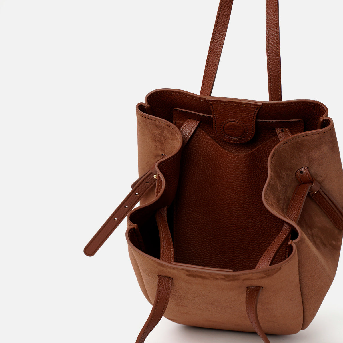 Geanta Pétale, Piele Intoarsa, Culoare Scortisoara, cu Accesorii